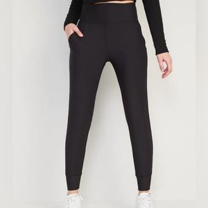 Black pant